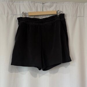 Lululemon Softstreme High-Rise Short 4"